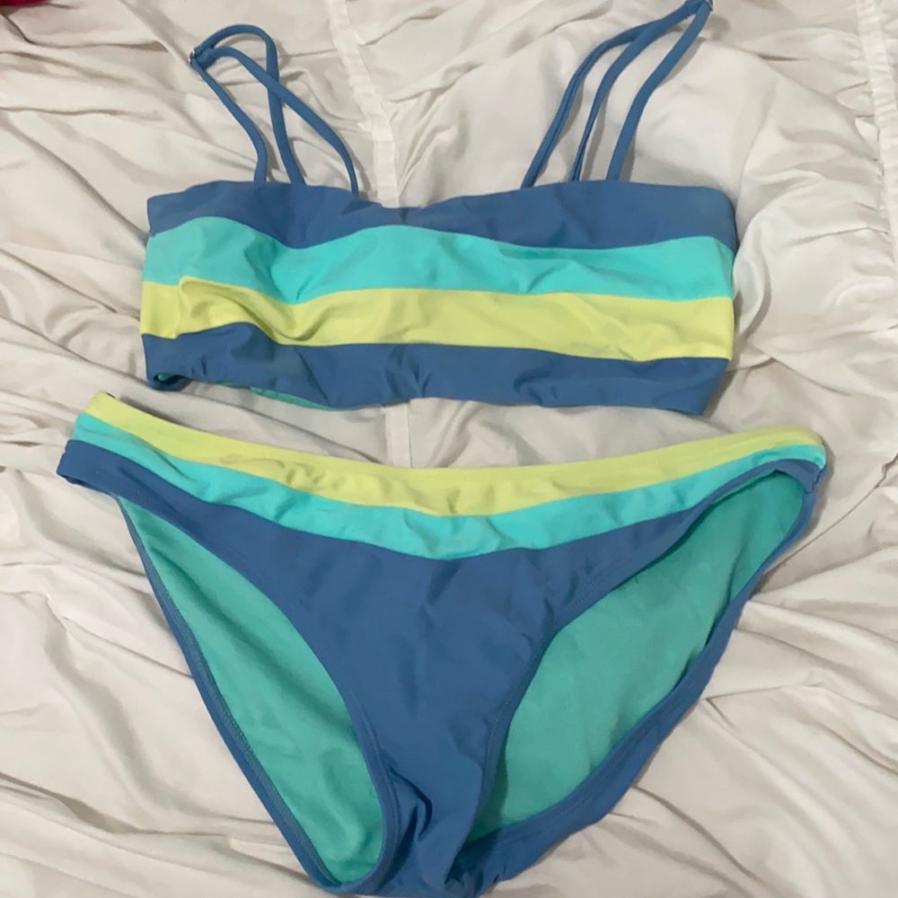 True craft bikini set